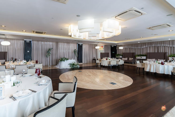 Банкетный зал в «Доктор на крыше» фотография №13