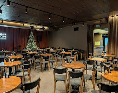  ресторан StandUp клуб на Белинского