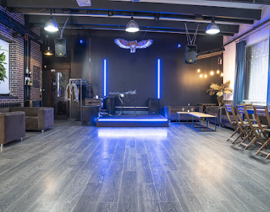  ресторан КомоД и Амулет