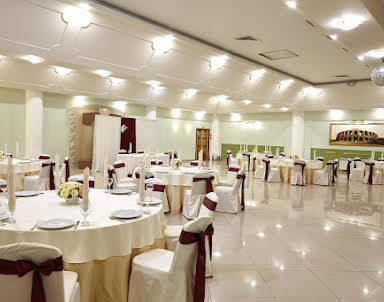  ресторан Амакс