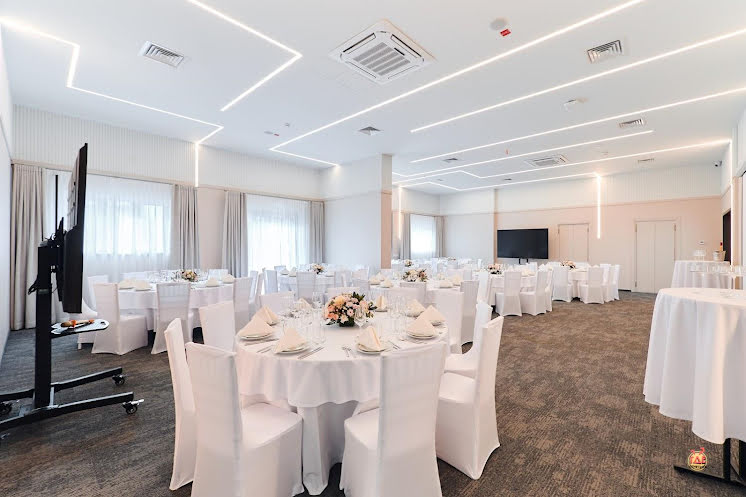 Банкетный зал в «AZIMUT Сити Отель Тюмень» фотография №15