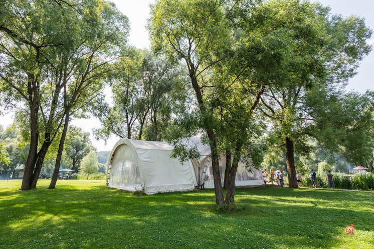 Средний шатер «Берег» в «Рыболовная усадьба - Парк-отель Остров» фотография №7