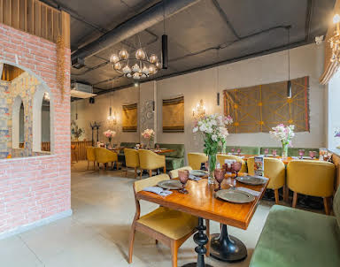  ресторан Галата на Просвещения