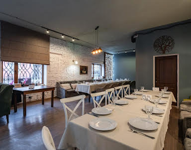 Корпоратив в Хинкальная на Краснобогатырской