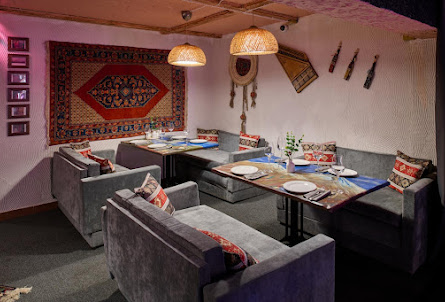 Зал Балкон в Караоке-зал