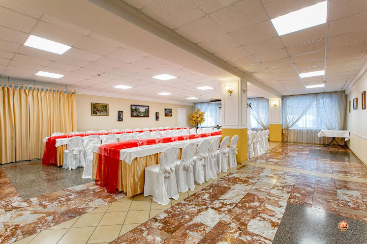 Зал на 100 человек в «Family Hall» фотография №5