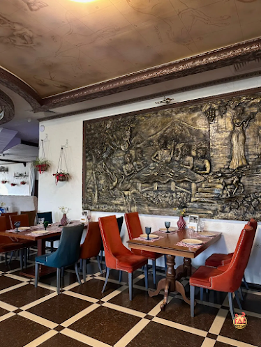 Основной зал ресторана в «Старый Колодец» фотография №4