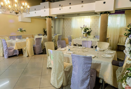 Большой зал в Веранда