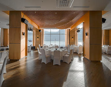  ресторан Reka