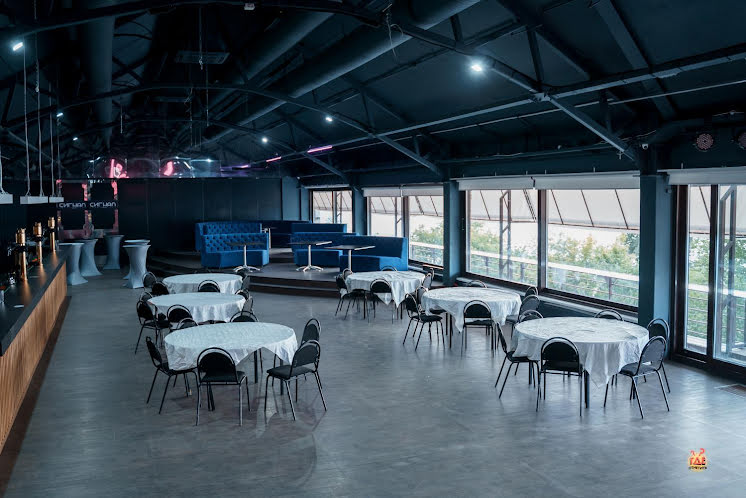 Основной зал в «Сигнал» фотография №8