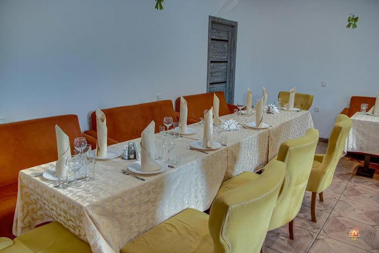 Зал на 35 человек в «Клевер» фотография №13