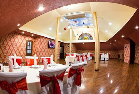 Зал на 40 человек в Беседки на 8 человек