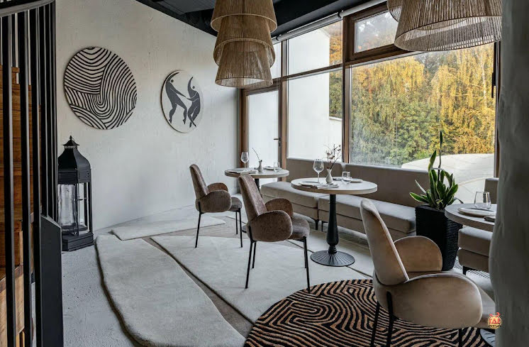 Малый зал (2 этаж) в «Avgust 13 vostok» фотография №1