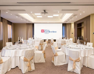  ресторан Hilton Garden Inn Volgograd