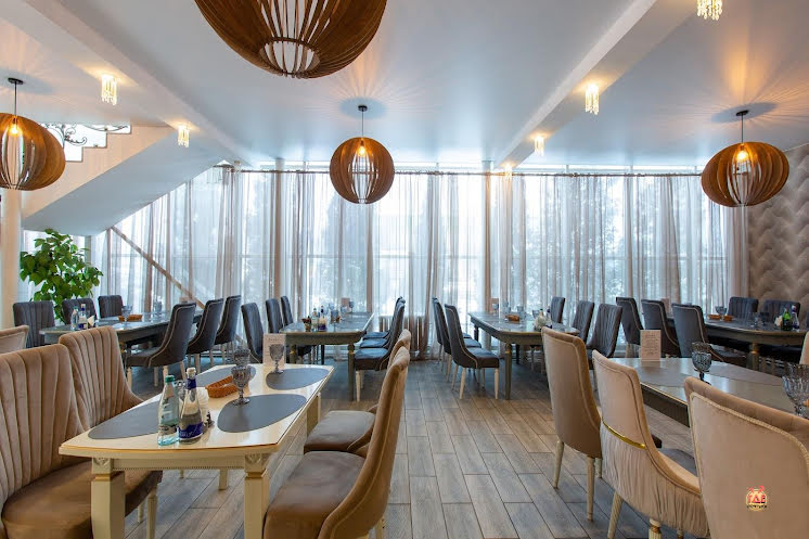 Зал "Долма" в «Долма» фотография №5