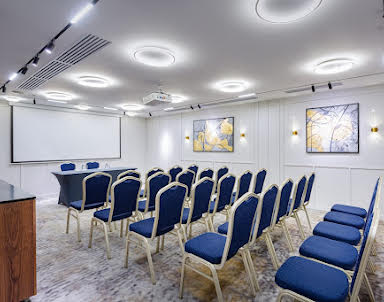  ресторан DoubleTree by Hilton Novosibirsk