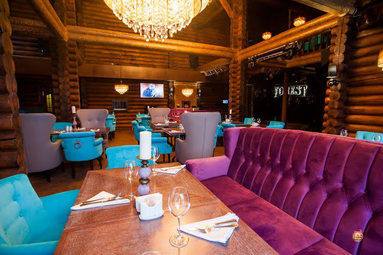 Основной зал в «Forest» фотография №10