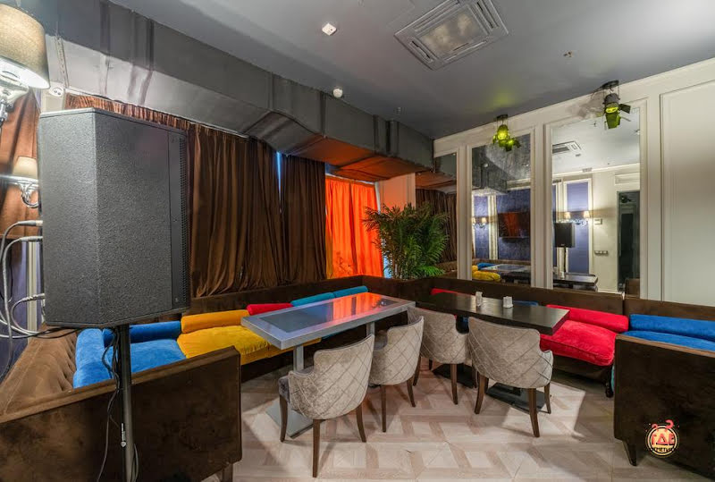 Руки ВВерх! Бар на Тверской фотография №7