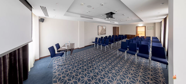 Конференц-зал "Аксаков" в «SHERATONPLAZA Ufa - Congress Hotel» фотография №4
