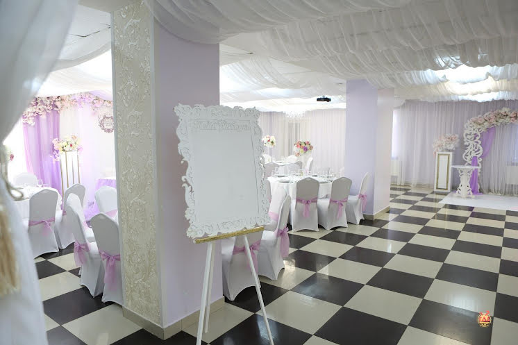 Основной зал в «VMESTE» фотография №9