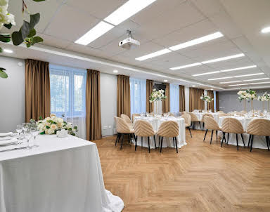 Корпоратив в Банкетный зал «Платинум»