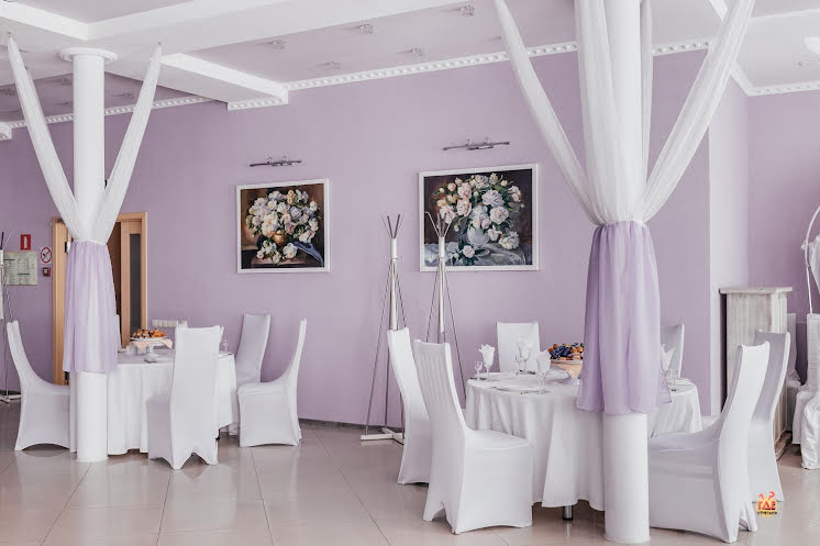 Белый зал в «Лабиринт» фотография №18