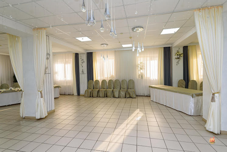 Большой зал  в «Праздничный» фотография №5