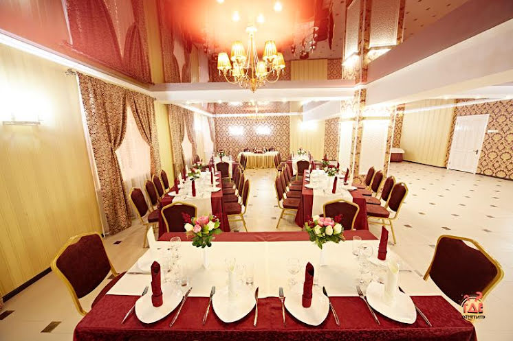 Рубиновый зал в «Времена года» фотография №17