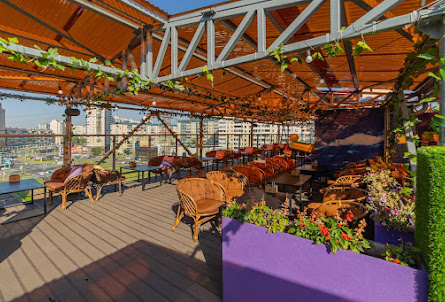 Терраса в "Кинозал"