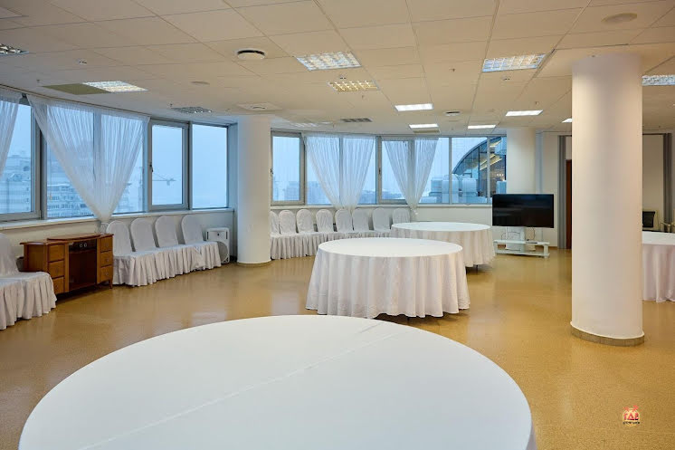 Панорамный зал в «Онегин» фотография №1