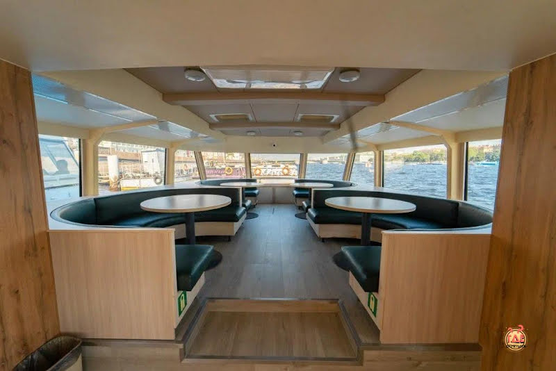 Теплоход "Славутич" фотография №5