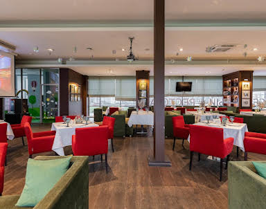  ресторан Трибуна