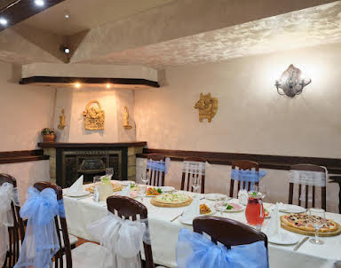  ресторан Таверна «Колесо»