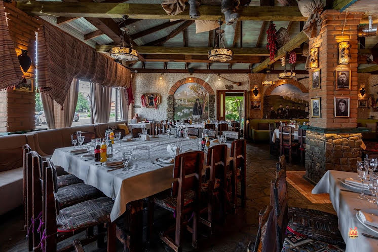 Зал на 1 этаже  в «Не горюй» фотография №1