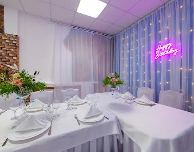  ресторан МАХАОН