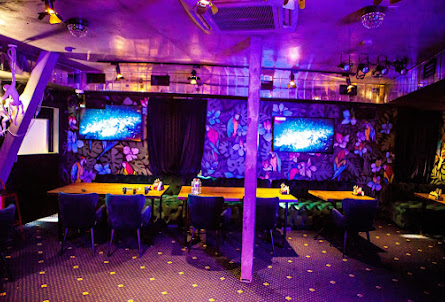 Караоке-зал в Вип зал