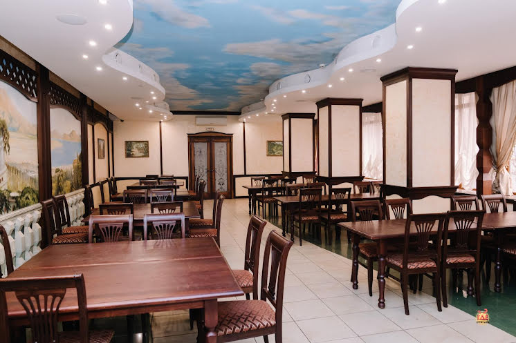 Зал на 70 человек в «7я верста» фотография №3