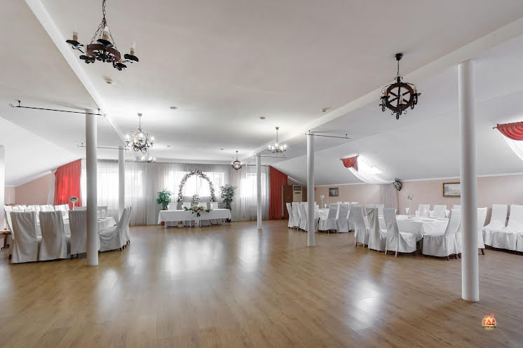 Большой зал в «Лабиринт» фотография №3