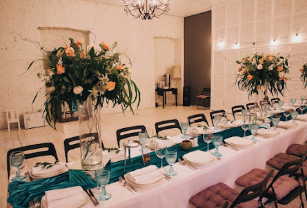 Светлый зал в Зона барбекю 