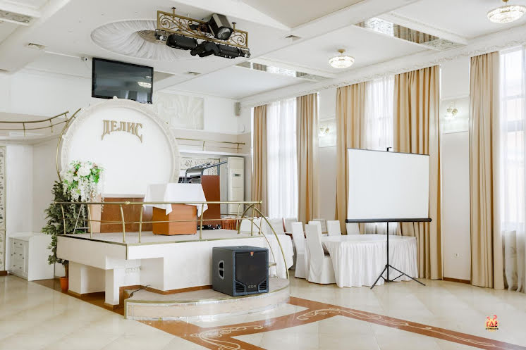 Зал "Свадебный" в «Делис» фотография №7