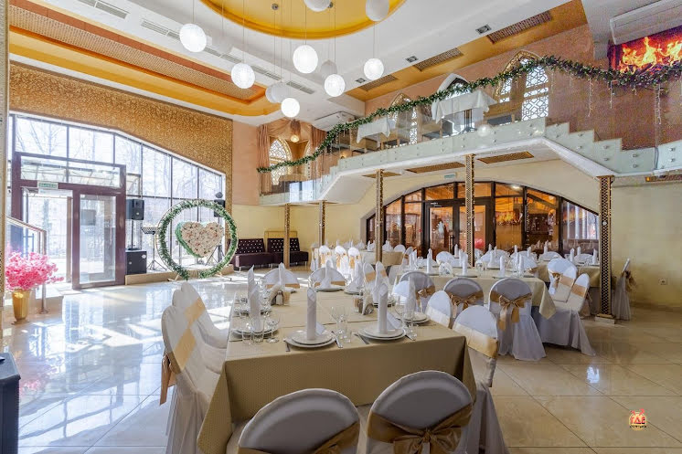 Основной зал  в «Сказка Lounge» фотография №9