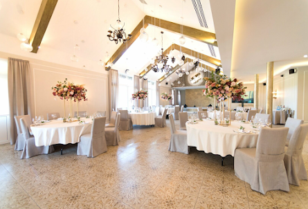 Банкетный зал в Зал «Бистро»