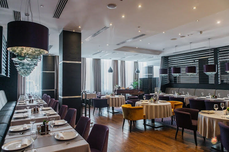 Ресторан "Новум" в «SHERATONPLAZA Ufa - Congress Hotel» фотография №2