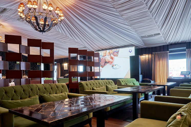 Основной зал в «Ginza» фотография №2