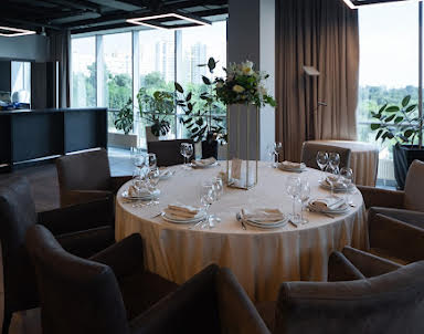  ресторан Astro Plaza