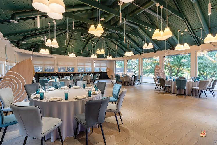 Основной зал в «Ozero» фотография №9