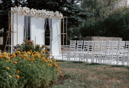 Центральная площадка в Зал BELLO