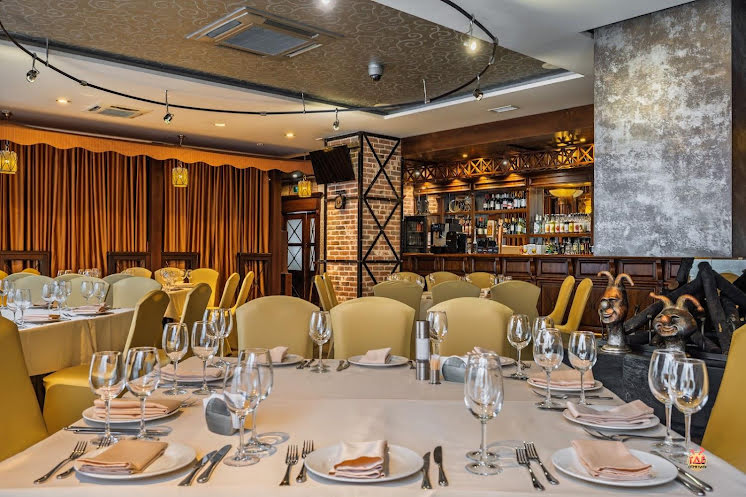 Основной зал ресторана в «Пале Рояль» фотография №5