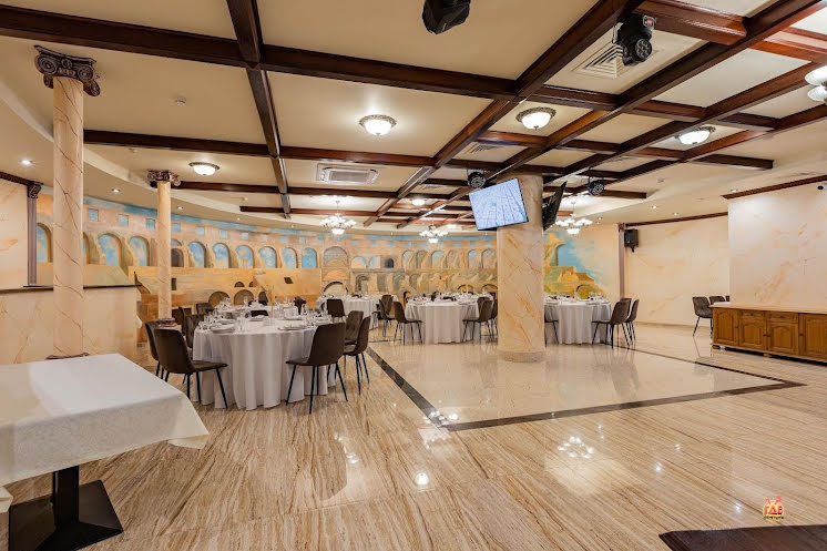 Большой зал в «Колизей» фотография №6