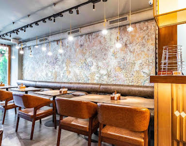  ресторан ЭZО на Камергерском переулке